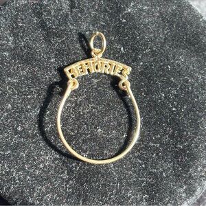 Vintage 10k ‘Memories’ pendant holder